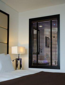 Pestana Chelsea Bridge & 4*